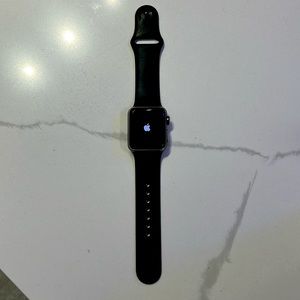 APPLE WATCH SERIES 3